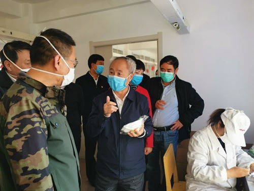 依法科學(xué)防控，有力有序組織，以勞動(dòng)防護(hù)用品筑牢經(jīng)濟(jì)社會(huì)平穩(wěn)健康發(fā)展的安全屏障